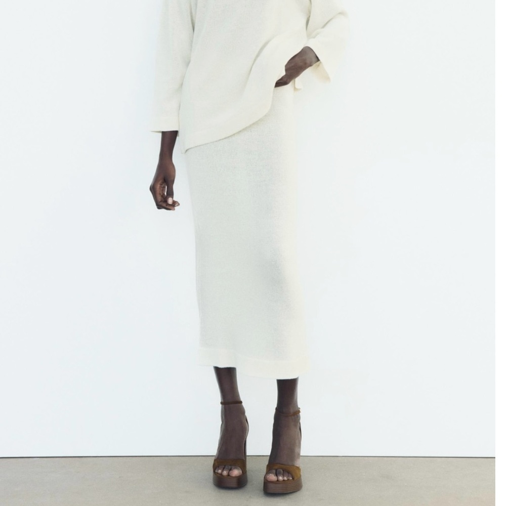 New - Zara LINEN BLEND PLAIN KNIT MIDI SKIRT